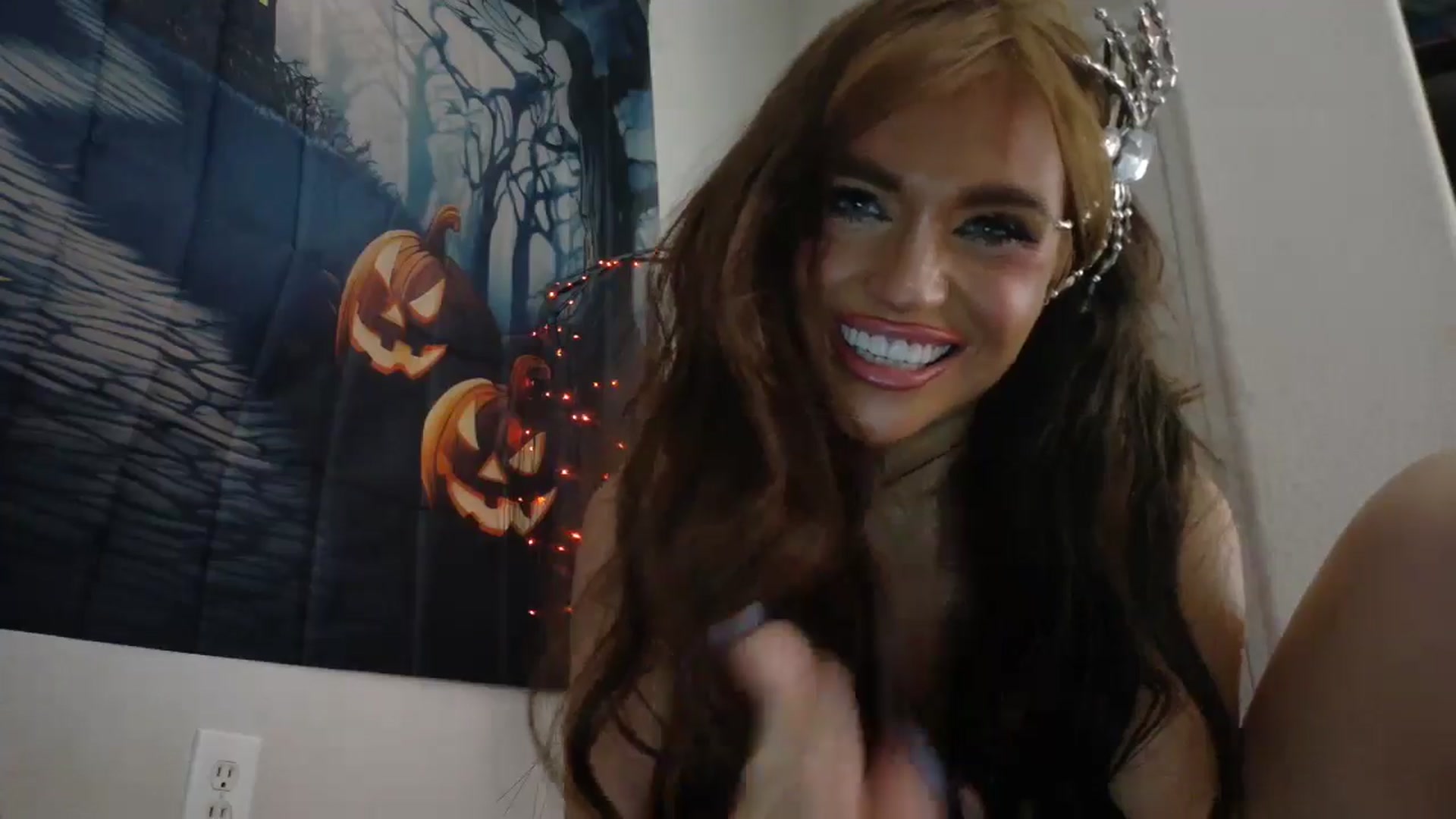 Gallery image thumbnail from PokeAPuss's myfreecams stream on, 10/19/2025, 11:48 image 18 of 20