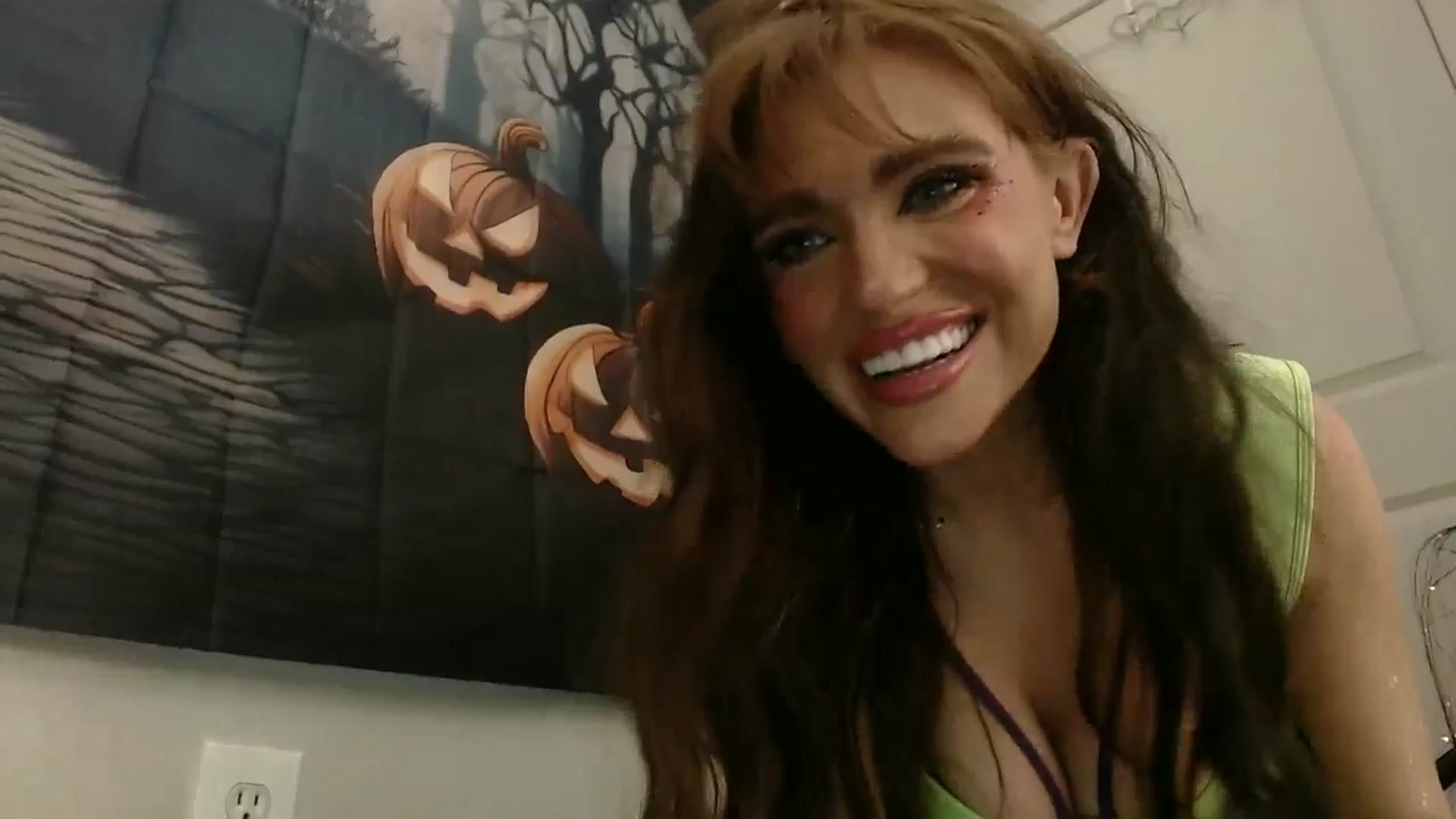 Gallery image thumbnail from PokeAPuss's myfreecams stream on, 10/22/2025, 10:00 image 9 of 20