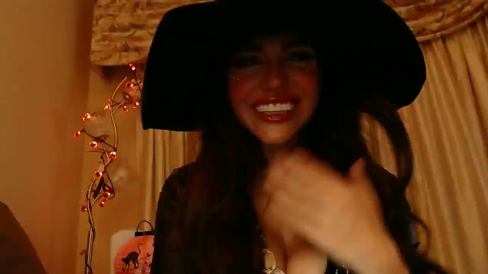 Gallery image thumbnail from PokeAPuss's myfreecams stream on, 10/31/2025, 10:17 image 6 of 20