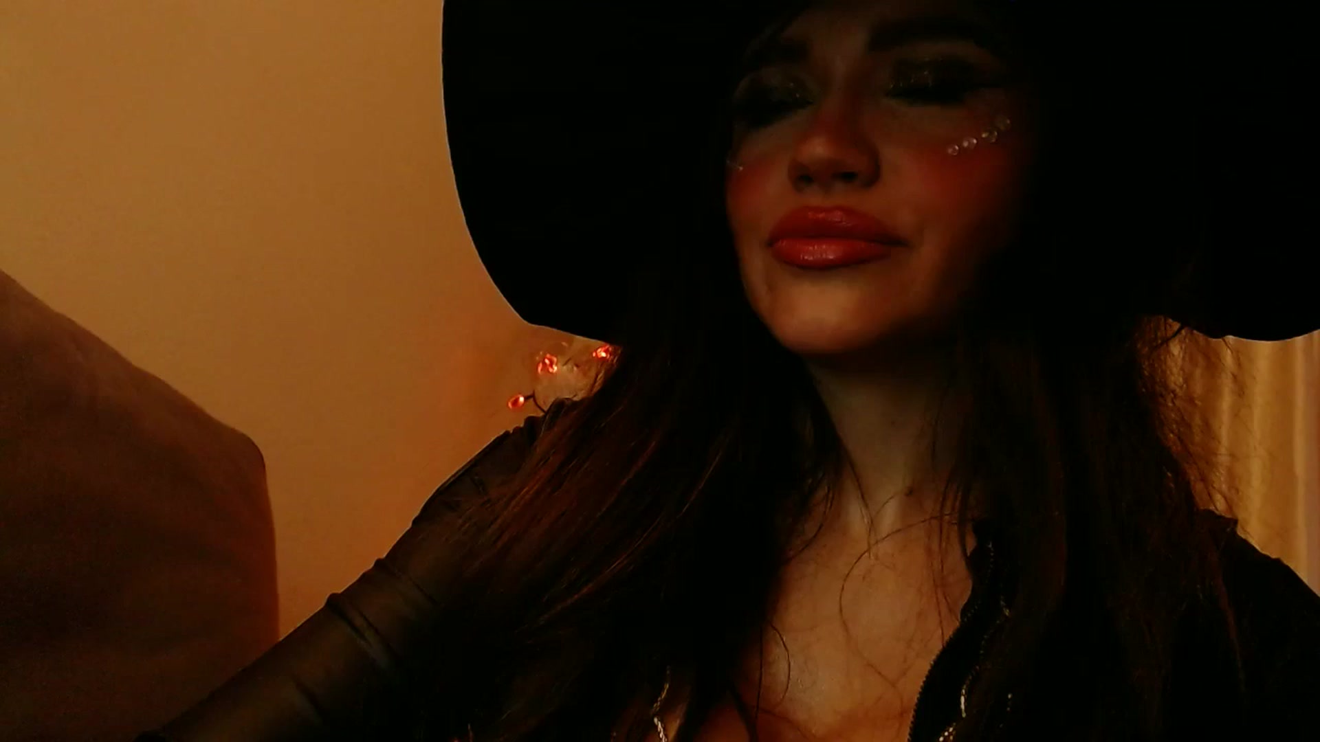Gallery image thumbnail from PokeAPuss's myfreecams stream on, 10/31/2025, 11:18 image 1 of 20