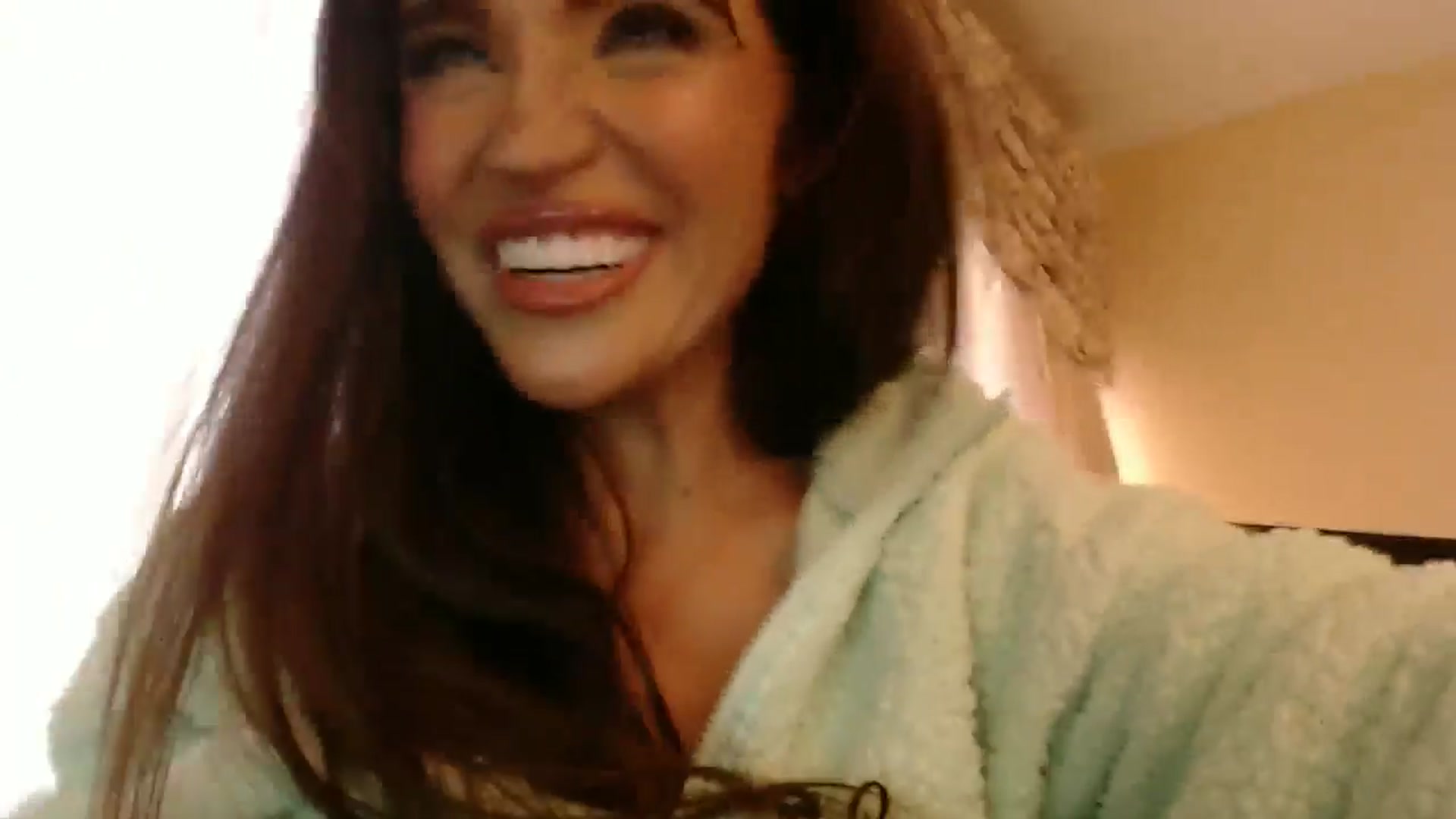 Gallery image thumbnail from PokeAPuss's myfreecams stream on, 11/13/2025, 14:29 image 6 of 20