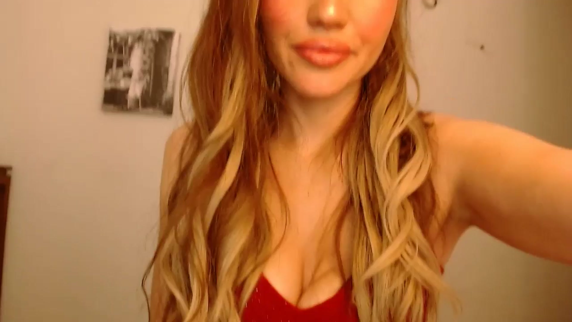 Gallery image thumbnail from PokeAPuss's myfreecams stream on, 12/30/2025, 09:54 image 1 of 20