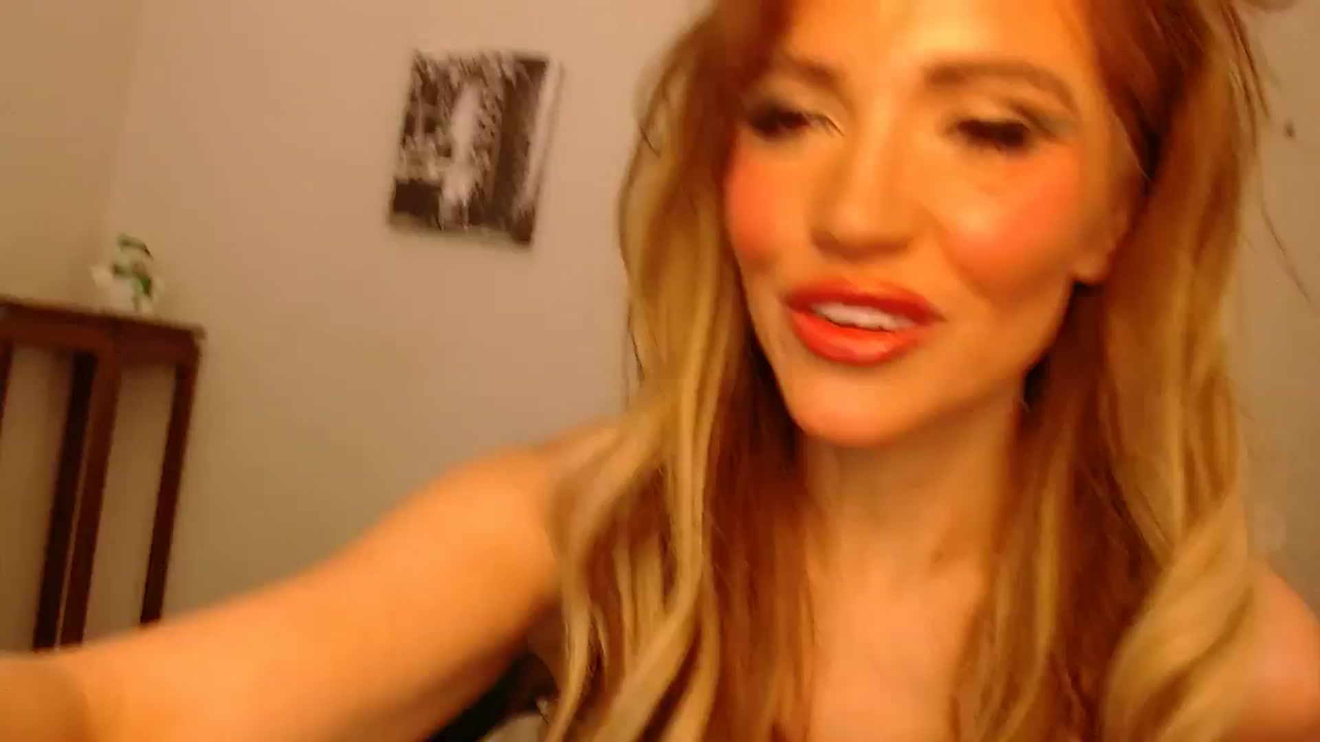 Gallery image thumbnail from PokeAPuss's myfreecams stream on, 12/31/2025, 10:07 image 7 of 20