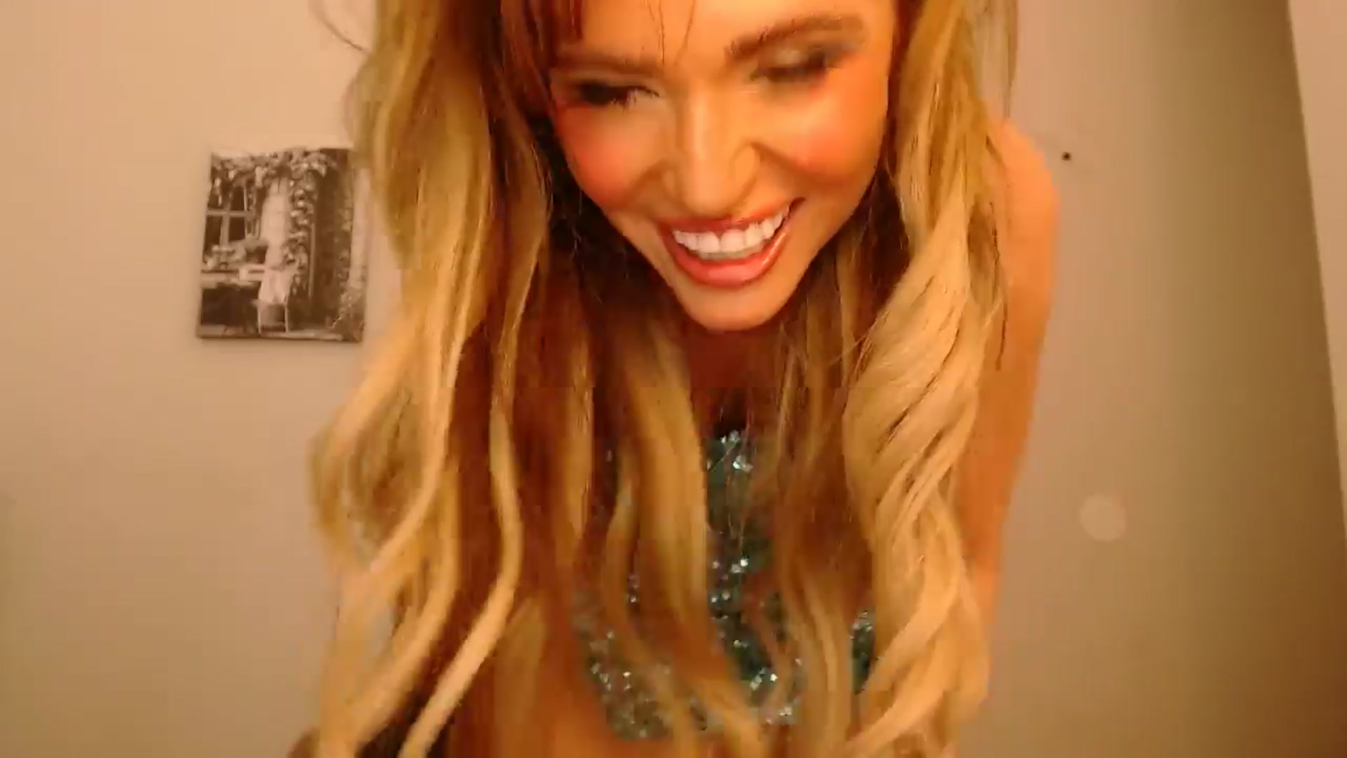 Gallery image thumbnail from PokeAPuss's myfreecams stream on, 12/31/2025, 10:07 image 18 of 20