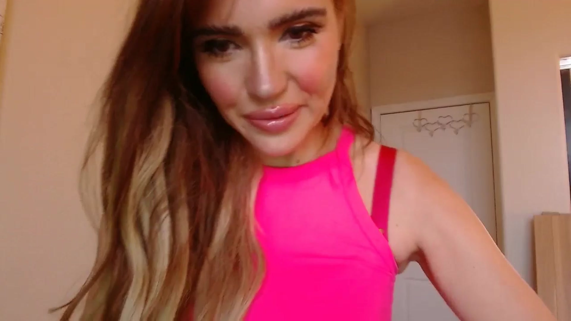 Gallery image thumbnail from PokeAPuss's myfreecams stream on, 01/04/2026, 24:02 image 19 of 20