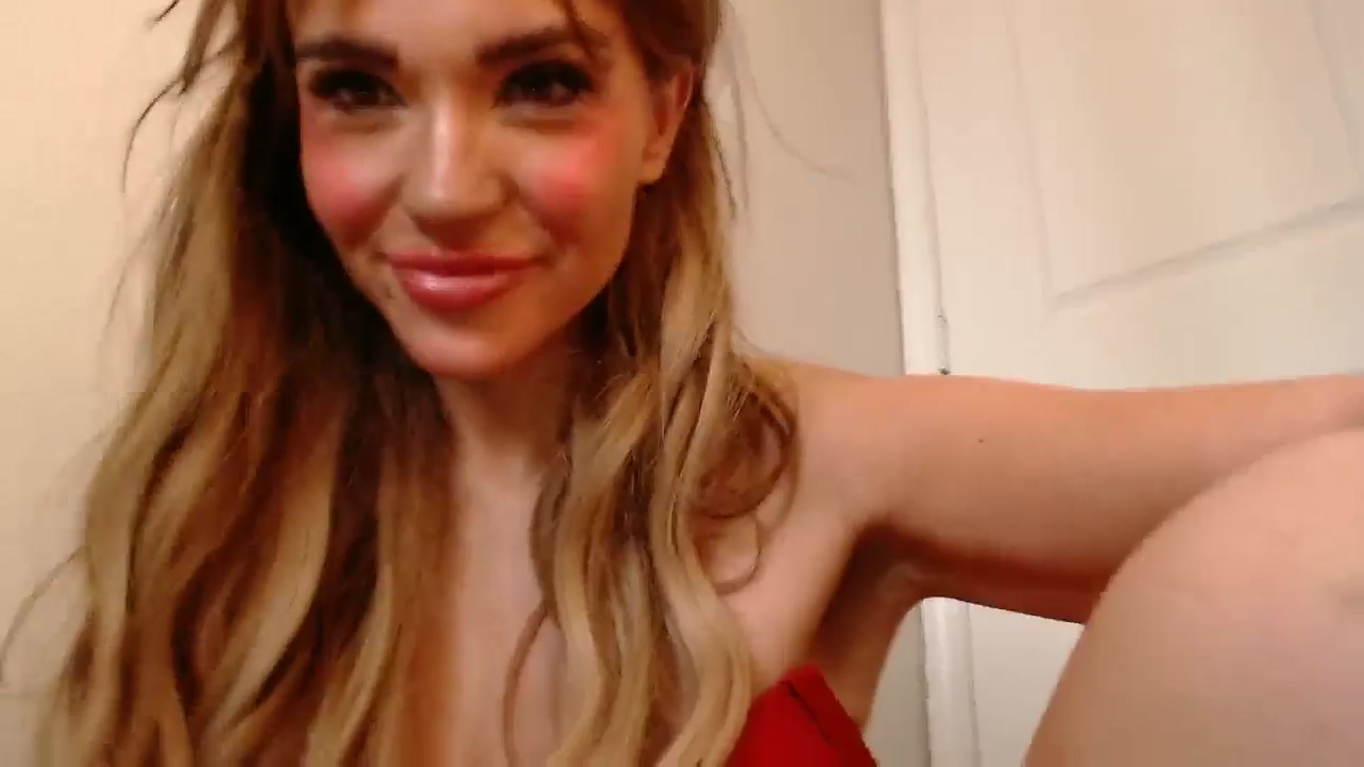 Gallery image thumbnail from PokeAPuss's myfreecams stream on, 01/07/2026, 16:13 image 3 of 20