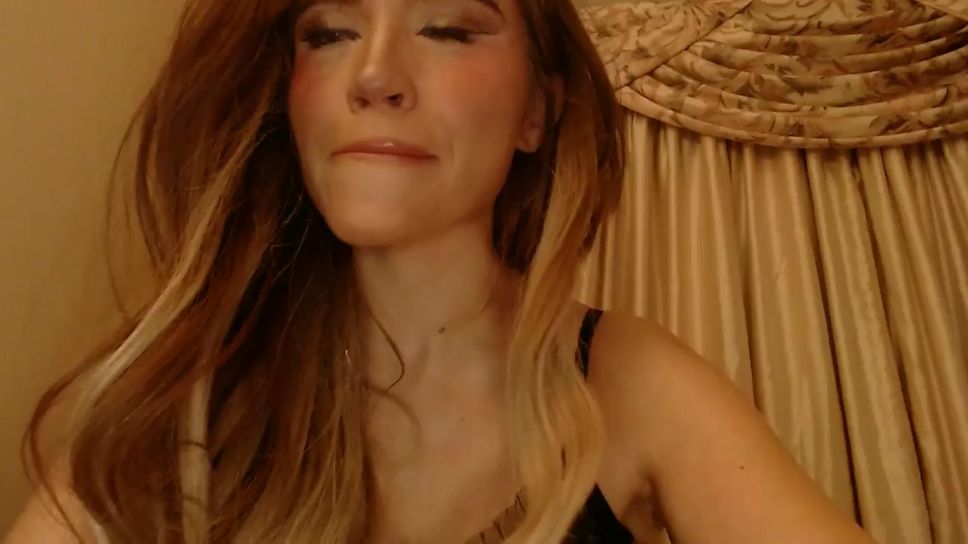Gallery image thumbnail from PokeAPuss's myfreecams stream on, 02/08/2026, 12:46 image 8 of 20
