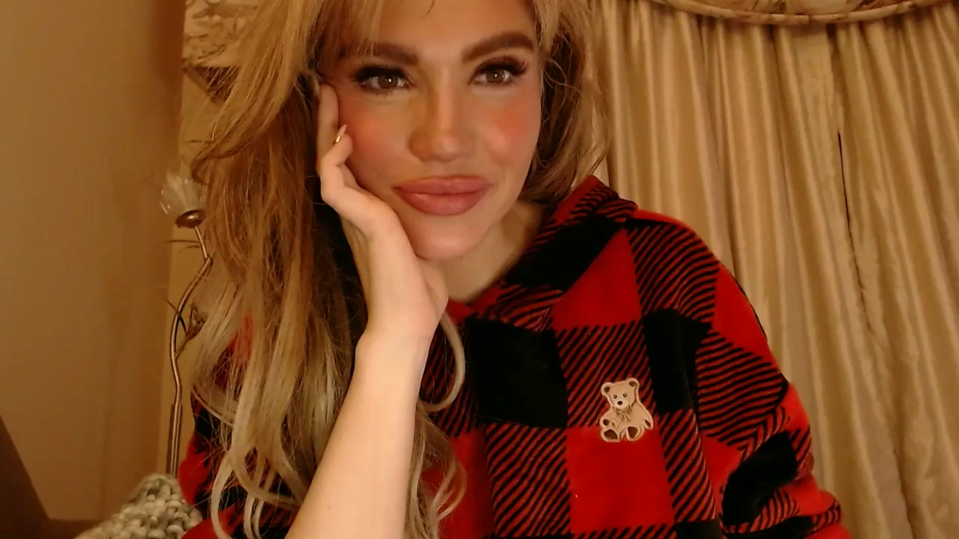 Gallery image thumbnail from PokeAPuss's myfreecams stream on, 02/26/2026, 11:18 image 16 of 20