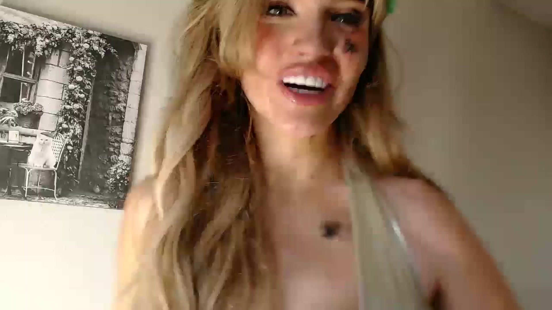 Gallery image thumbnail from PokeAPuss's myfreecams stream on, 03/18/2026, 01:51 image 3 of 20