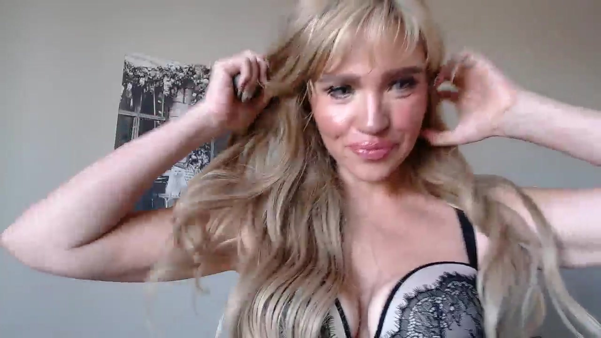 Gallery image thumbnail from PokeAPuss's myfreecams stream on, 03/29/2026, 23:08 image 17 of 20
