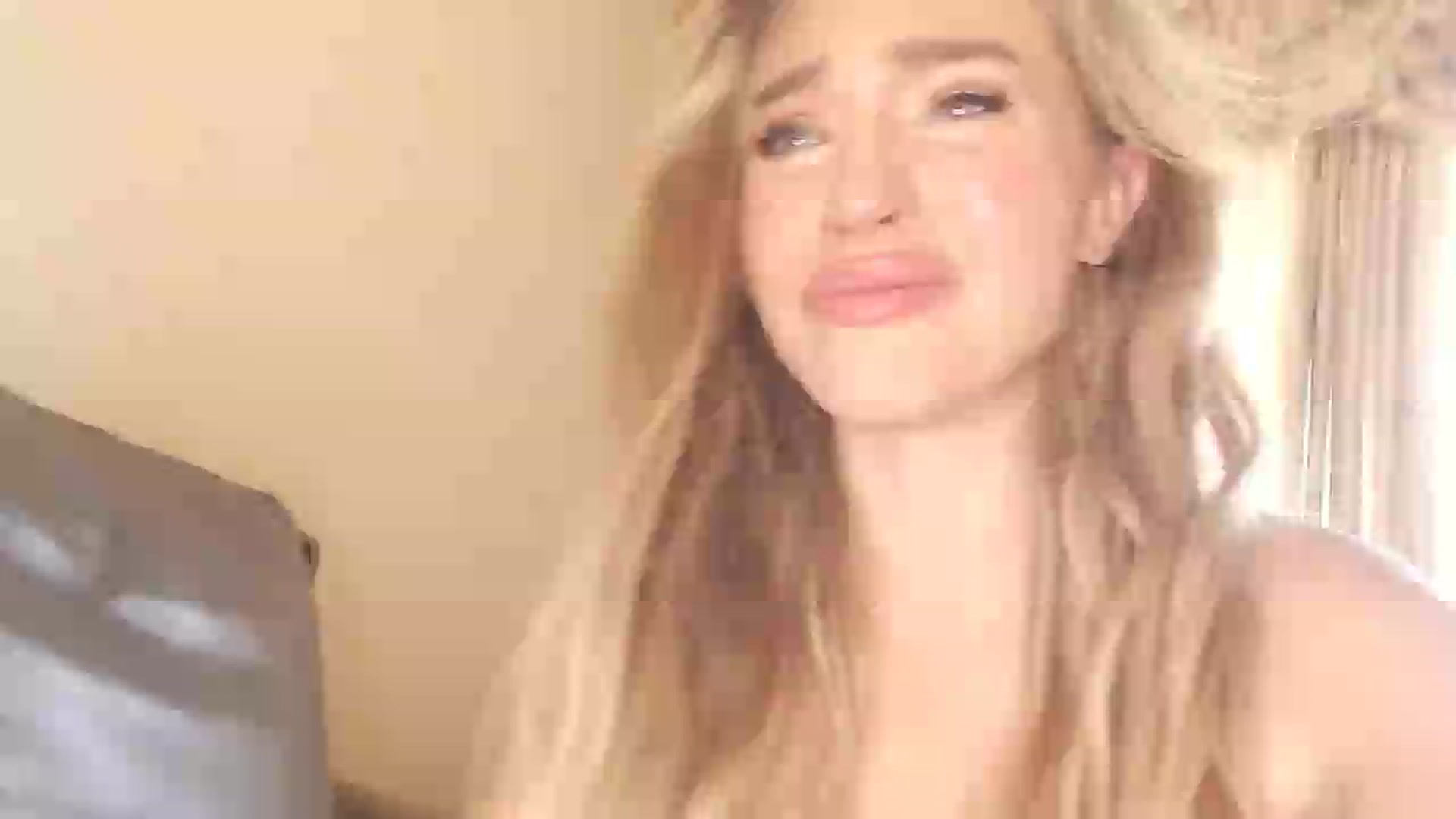 Gallery image thumbnail from PokeAPuss's myfreecams stream on, 05/29/2026, 19:10 image 12 of 20
