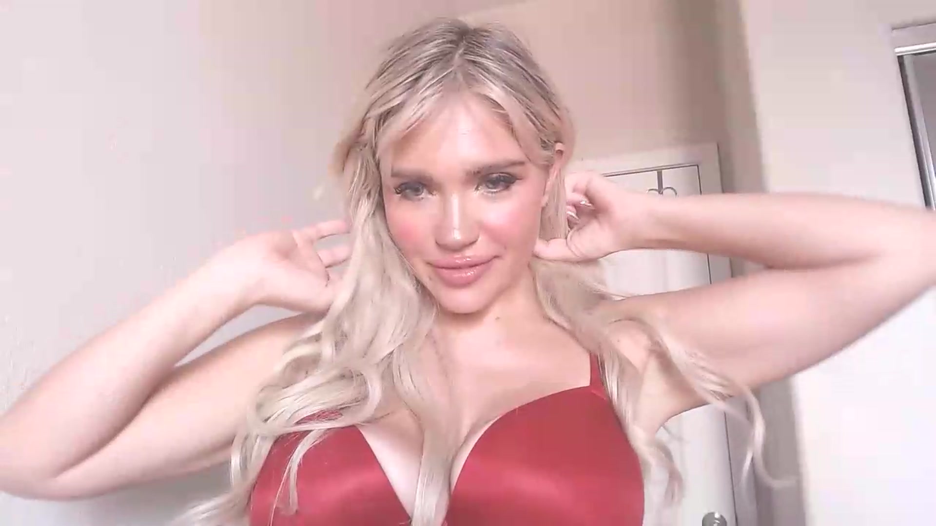 Gallery image thumbnail from PokeAPuss's myfreecams stream on, 07/19/2026, 24:03 image 11 of 20