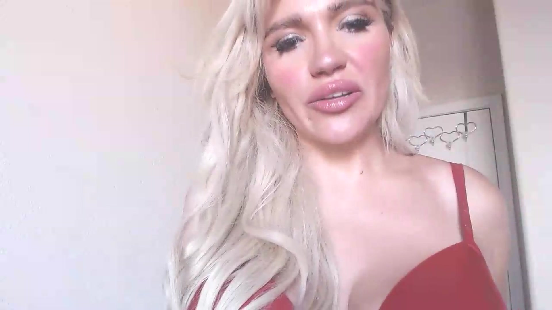 Gallery image thumbnail from PokeAPuss's myfreecams stream on, 07/19/2026, 01:52 image 15 of 20