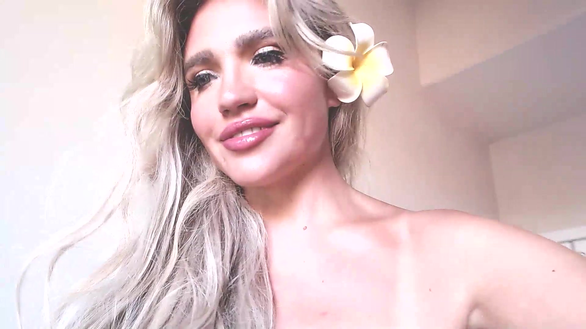 Gallery image thumbnail from PokeAPuss's myfreecams stream on, 08/31/2026, 01:02 image 19 of 20
