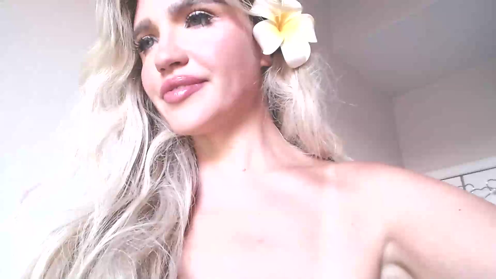 Gallery image thumbnail from PokeAPuss's myfreecams stream on, 08/31/2026, 01:50 image 19 of 20