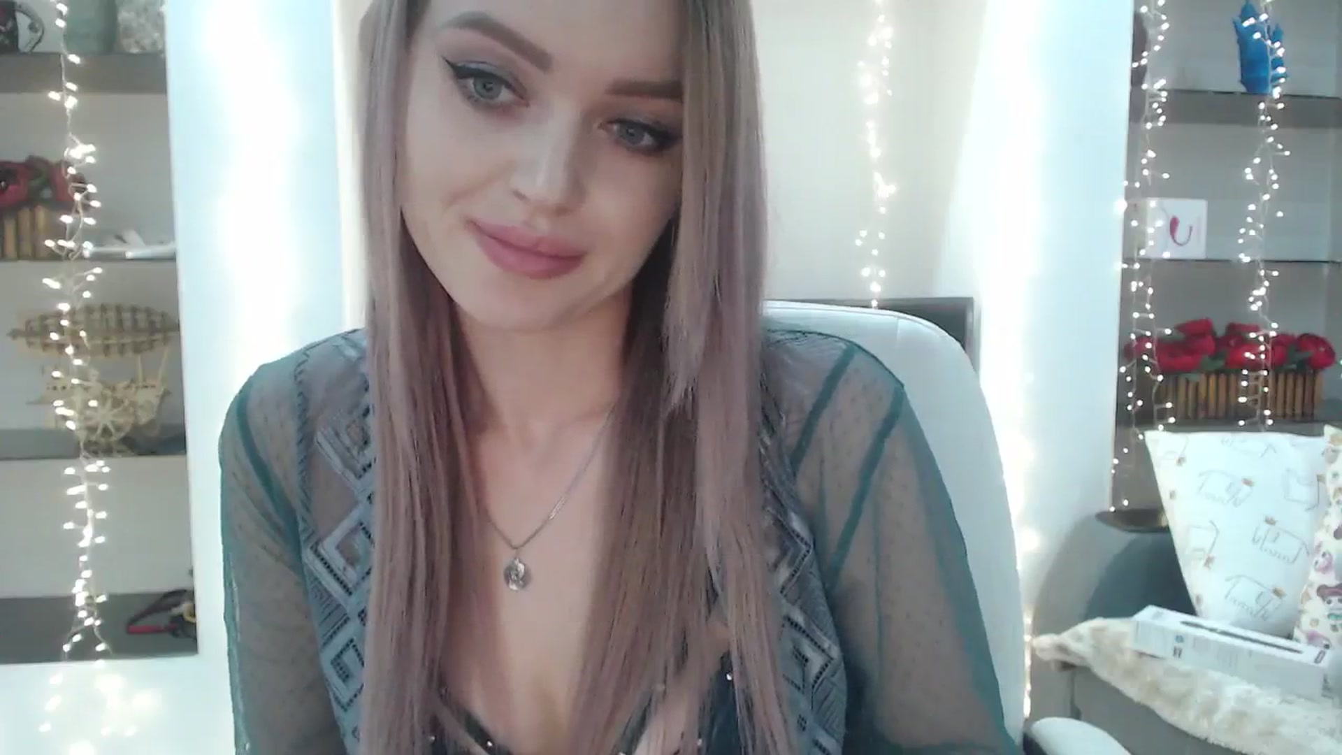 Gallery image thumbnail from PokieVivian's myfreecams stream on, 06/03/2024, 09:58 image 16 of 20