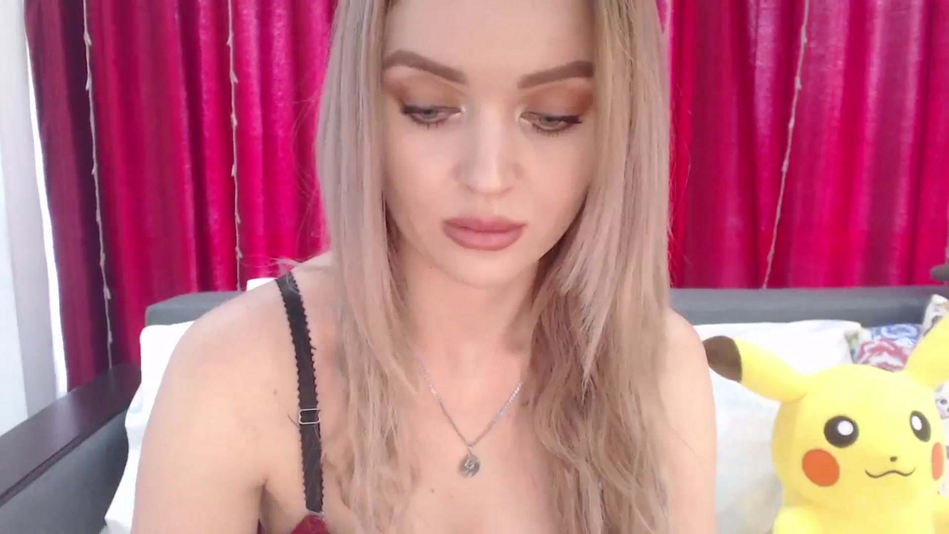 Gallery image thumbnail from PokieVivian's myfreecams stream on, 06/12/2024, 09:29 image 7 of 20