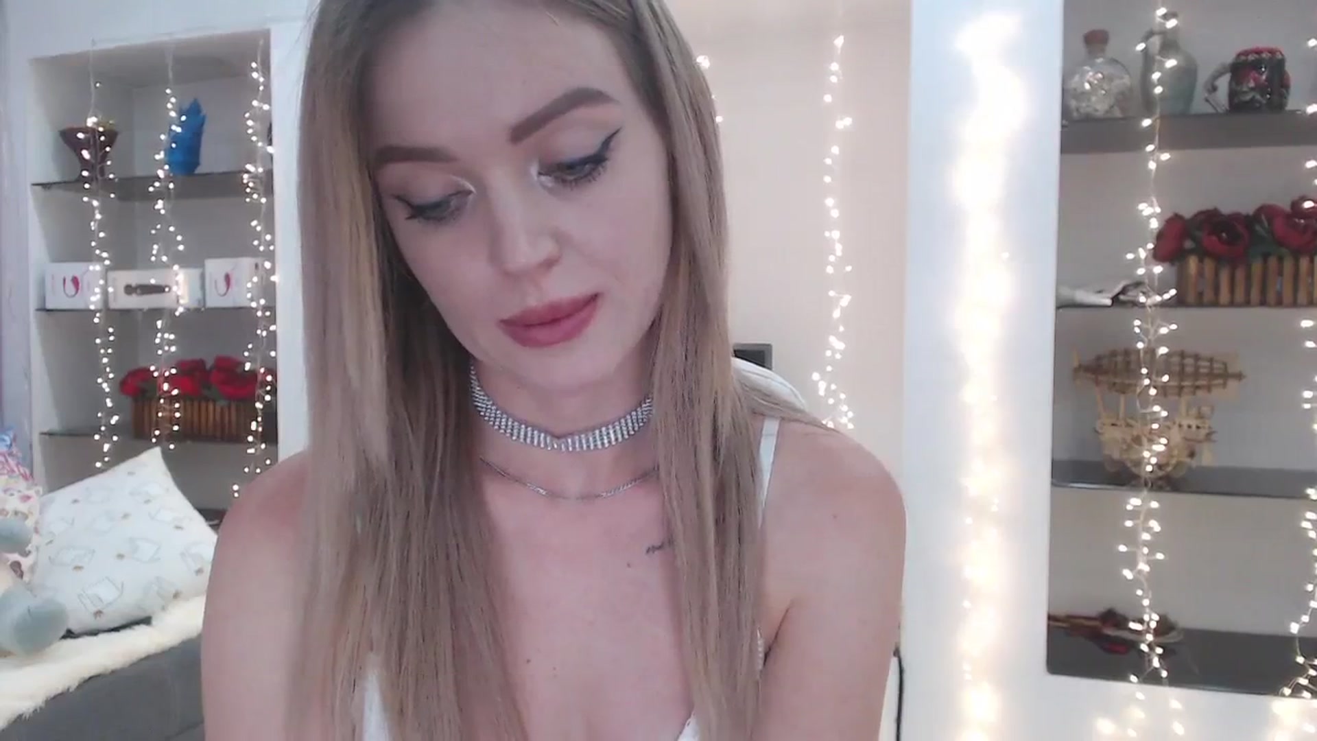 Gallery image thumbnail from PokieVivian's myfreecams stream on, 06/17/2024, 08:42 image 4 of 20