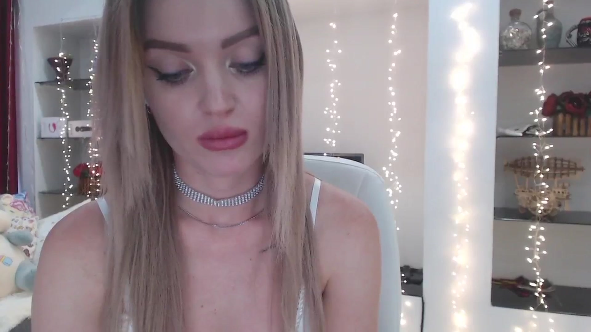 Gallery image thumbnail from PokieVivian's myfreecams stream on, 06/17/2024, 08:42 image 6 of 20