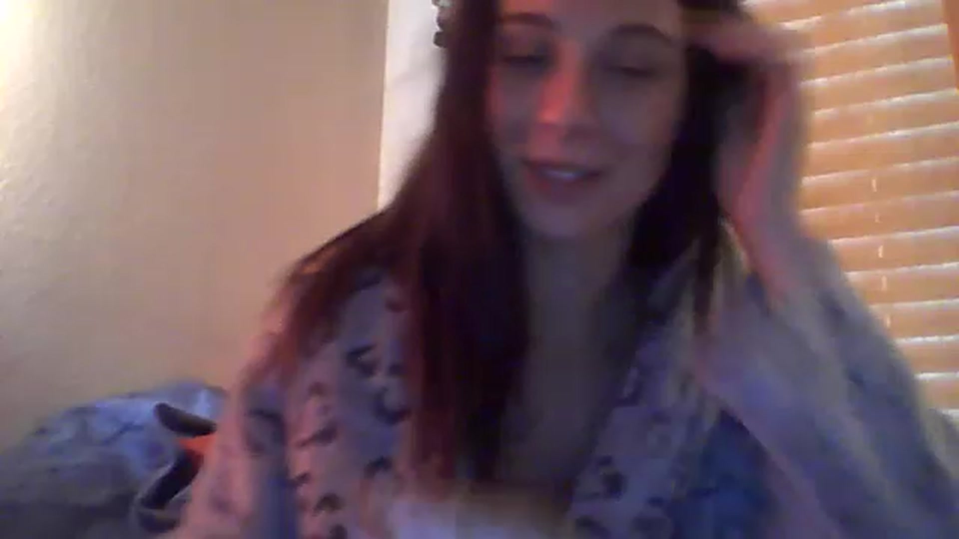 Gallery image thumbnail from PolPrincess's myfreecams stream on, 12/11/2022, 20:13 image 16 of 20