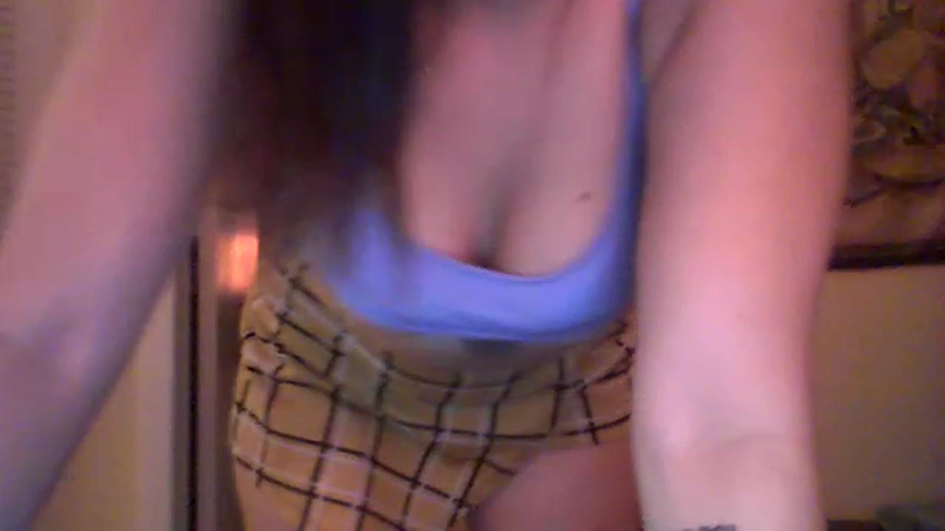 Gallery image thumbnail from PolPrincess's myfreecams stream on, 12/11/2022, 21:14 image 18 of 20