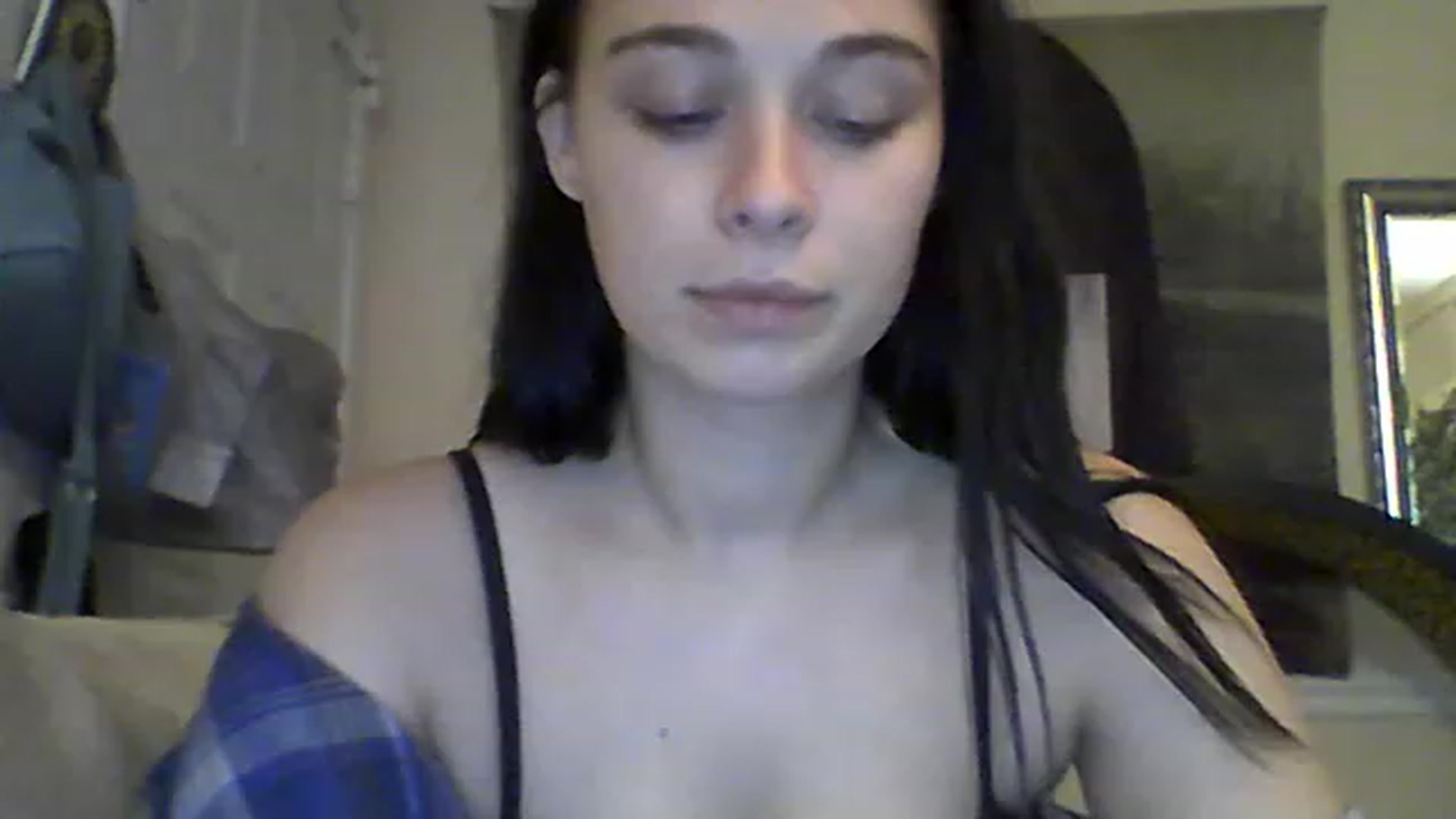 Gallery image thumbnail from PolPrincess's myfreecams stream on, 12/12/2022, 17:33 image 1 of 20