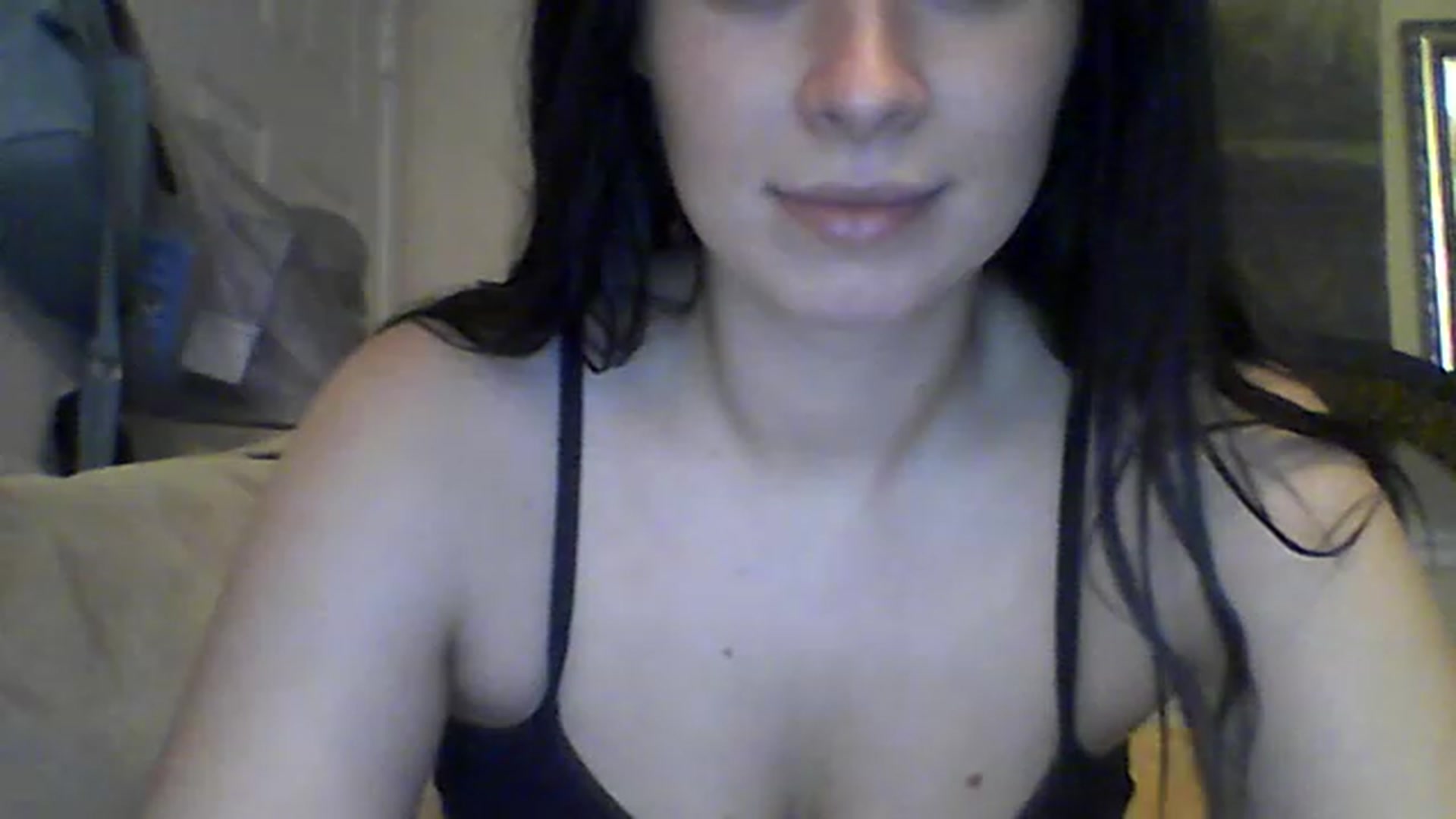 Gallery image thumbnail from PolPrincess's myfreecams stream on, 12/12/2022, 17:33 image 19 of 20