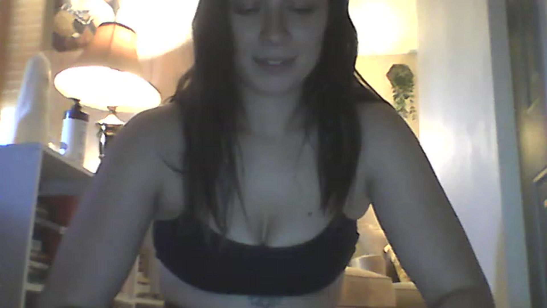 Gallery image thumbnail from PolPrincess's myfreecams stream on, 12/12/2022, 17:33 image 8 of 20