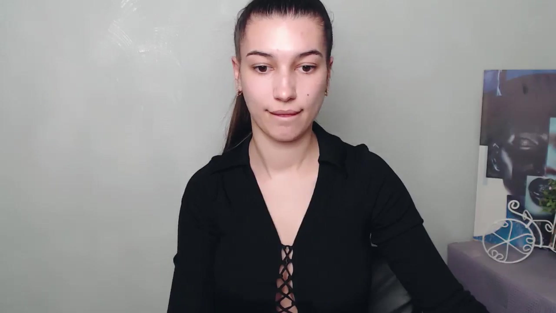 Gallery image thumbnail from PolaKim_'s myfreecams stream on, 03/17/2025, 11:21 image 6 of 20