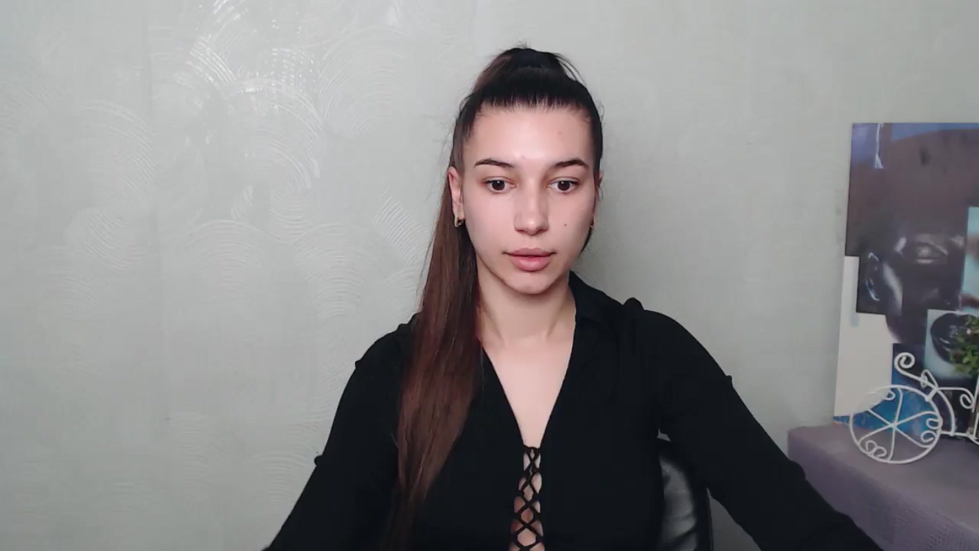 Gallery image thumbnail from PolaKim_'s myfreecams stream on, 03/17/2025, 11:21 image 2 of 20
