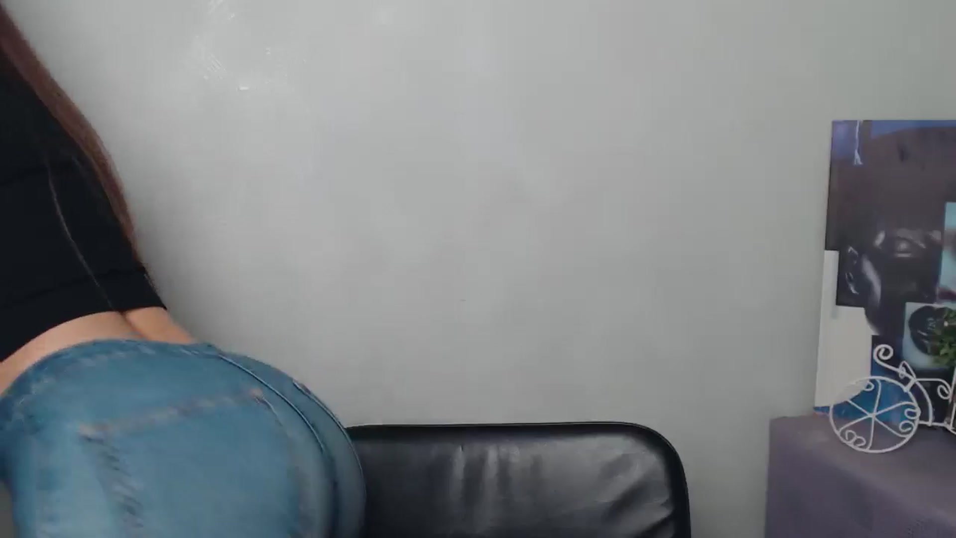 Gallery image thumbnail from PolaKim_'s myfreecams stream on, 03/17/2025, 11:21 image 13 of 20