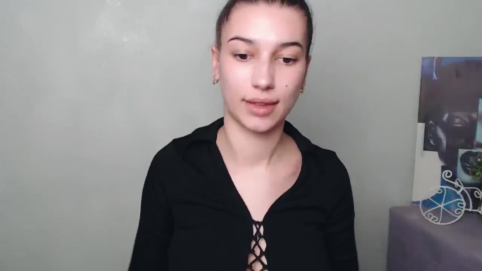 Gallery image thumbnail from PolaKim_'s myfreecams stream on, 03/17/2025, 14:37 image 10 of 20