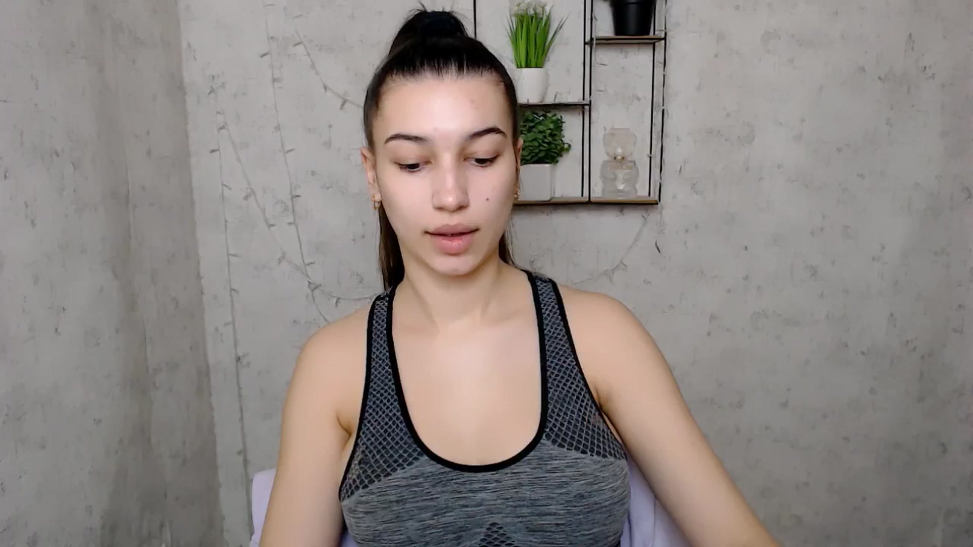 Gallery image thumbnail from PolaKim_'s myfreecams stream on, 03/18/2025, 07:07 image 1 of 20