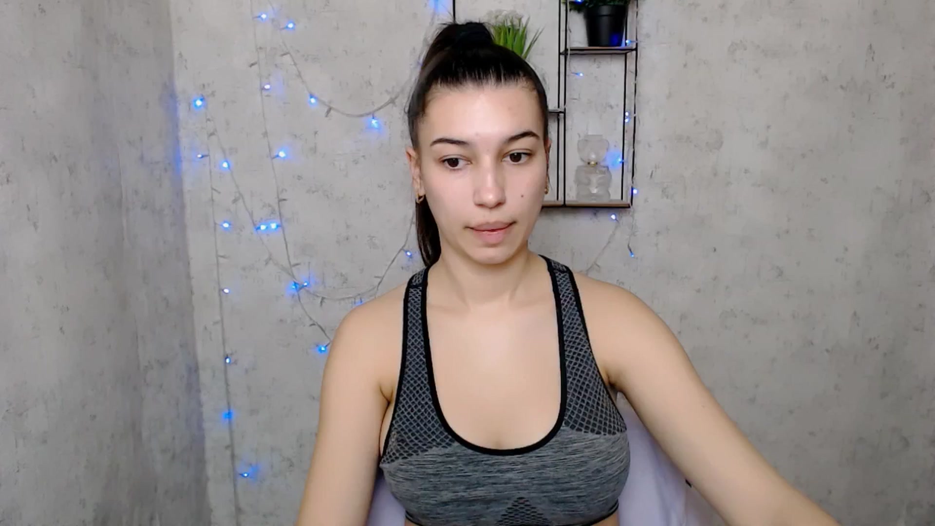 Gallery image thumbnail from PolaKim_'s myfreecams stream on, 03/18/2025, 07:44 image 13 of 20