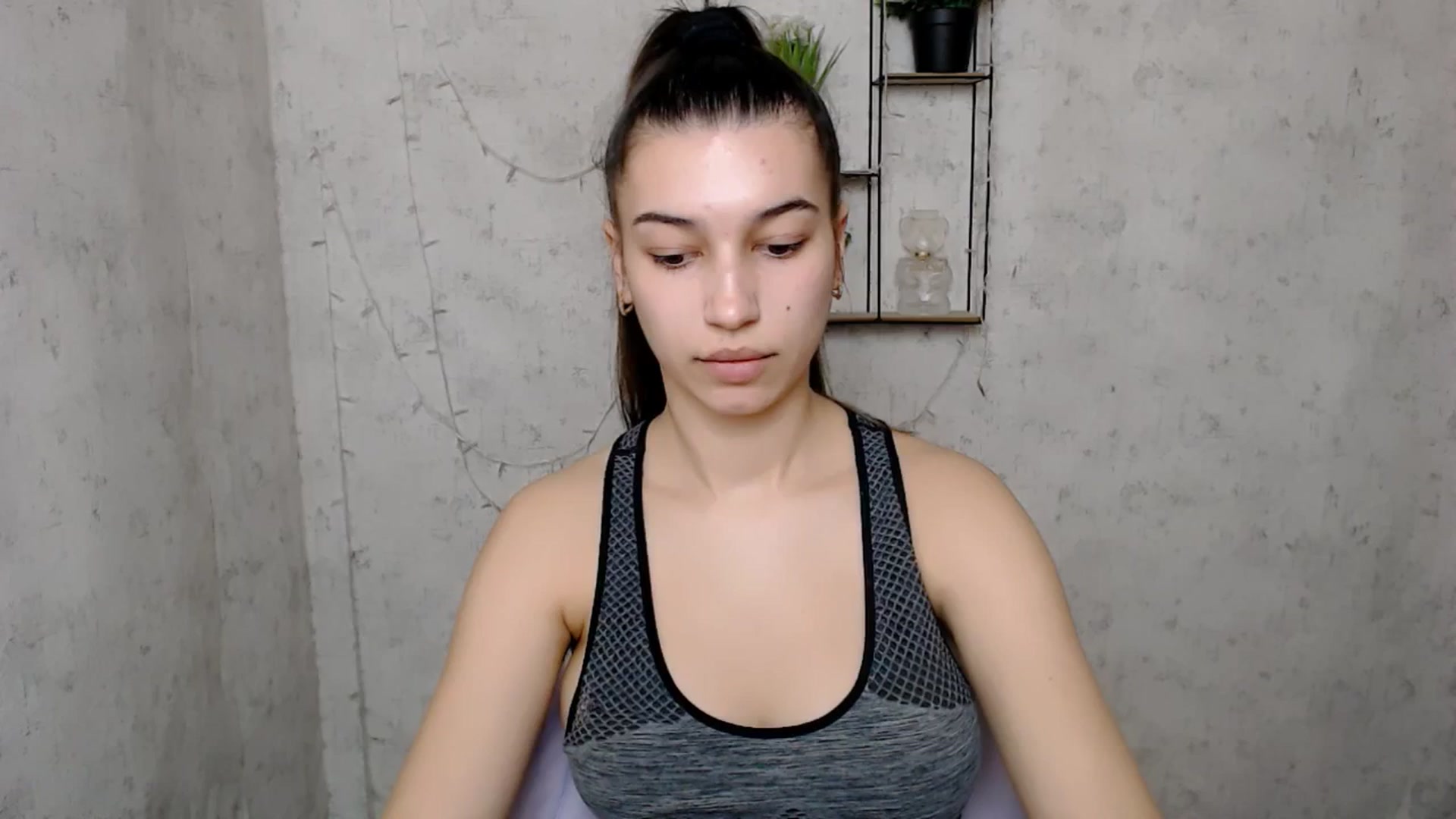 Gallery image thumbnail from PolaKim_'s myfreecams stream on, 03/18/2025, 07:44 image 5 of 20