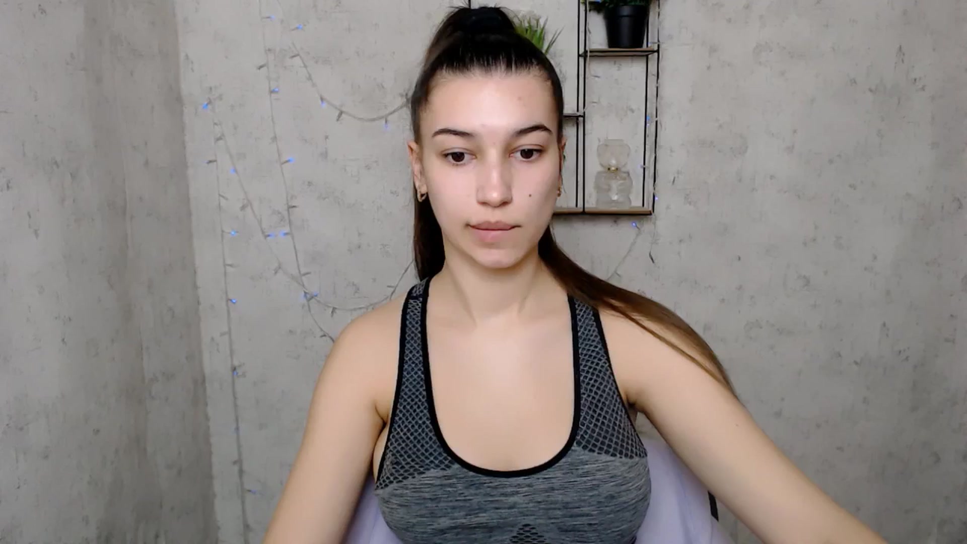 Gallery image thumbnail from PolaKim_'s myfreecams stream on, 03/18/2025, 07:44 image 4 of 20