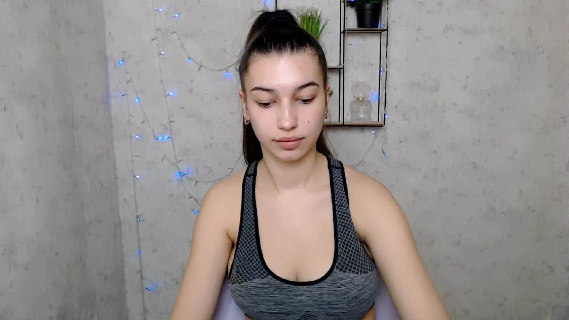 Gallery image thumbnail from PolaKim_'s myfreecams stream on, 03/18/2025, 07:44 image 20 of 20