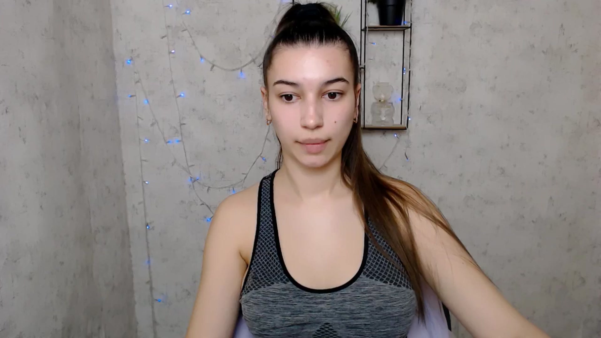 Gallery image thumbnail from PolaKim_'s myfreecams stream on, 03/18/2025, 08:13 image 1 of 20