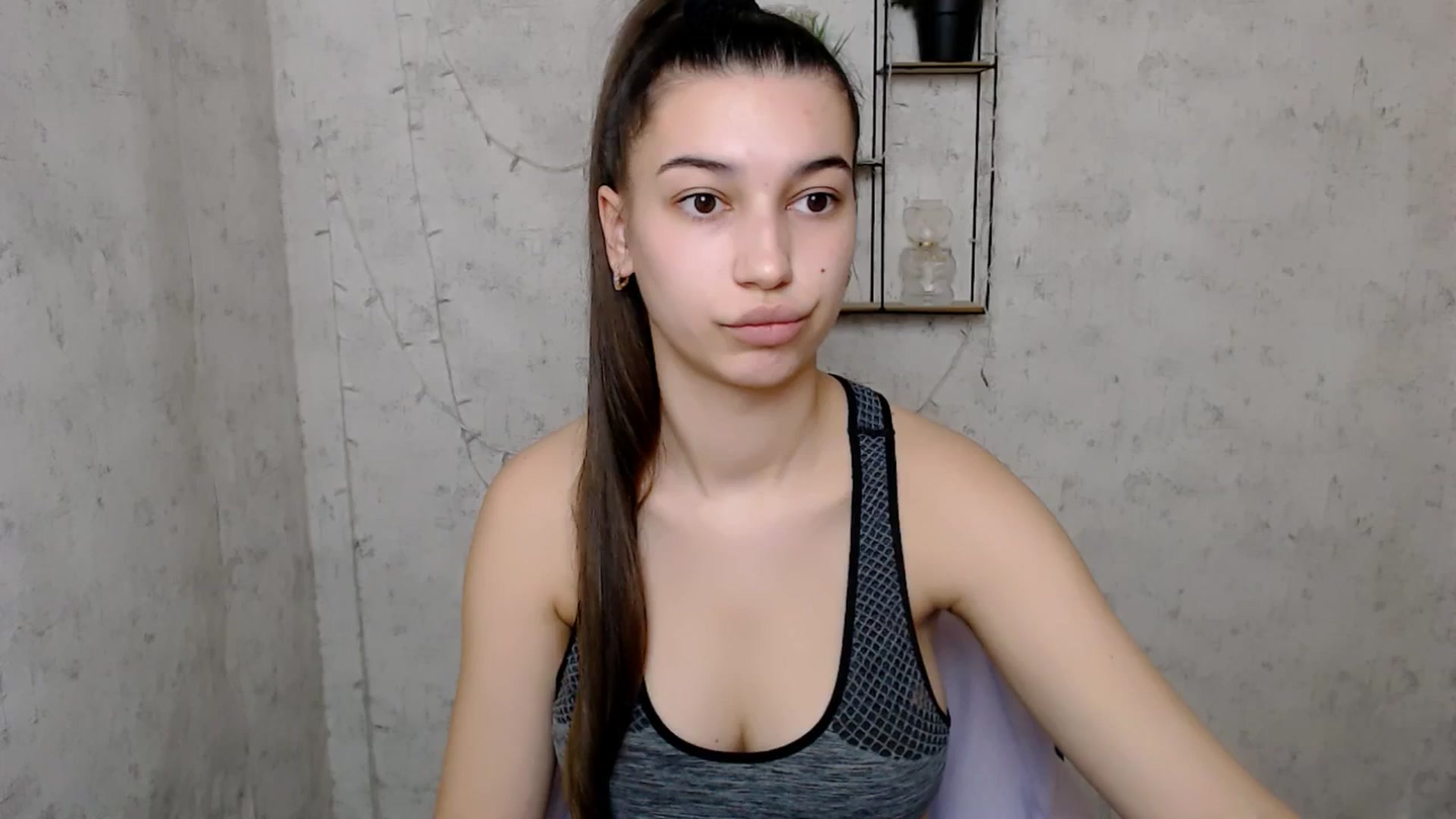 Gallery image thumbnail from PolaKim_'s myfreecams stream on, 03/18/2025, 08:13 image 13 of 20