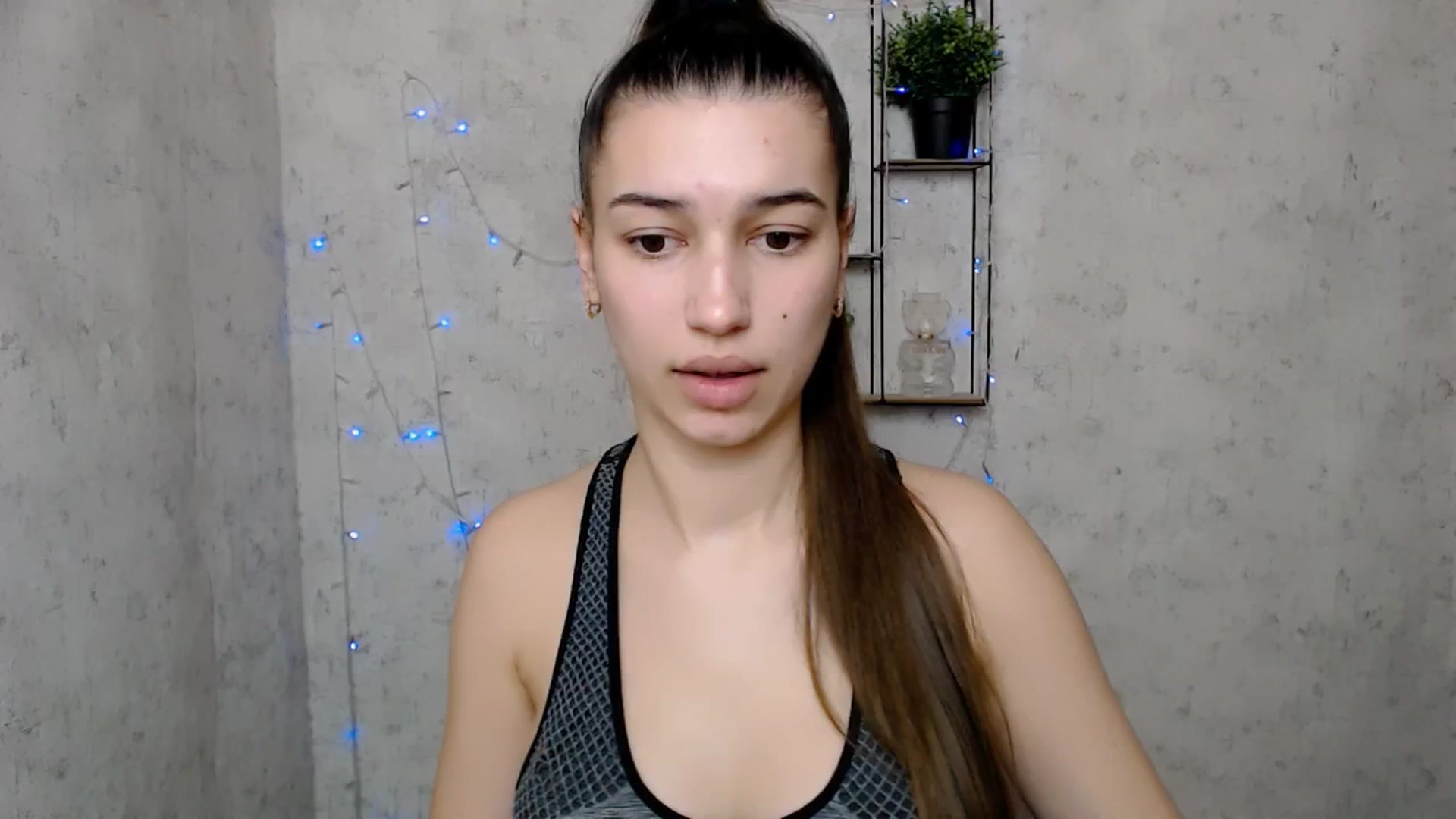 Gallery image thumbnail from PolaKim_'s myfreecams stream on, 03/18/2025, 08:45 image 8 of 20