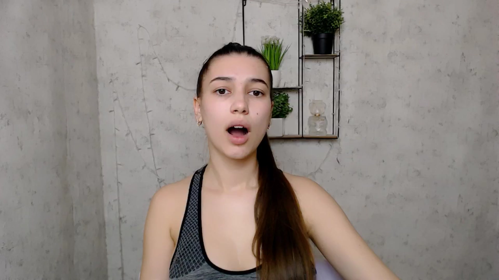 Gallery image thumbnail from PolaKim_'s myfreecams stream on, 03/18/2025, 08:45 image 6 of 20