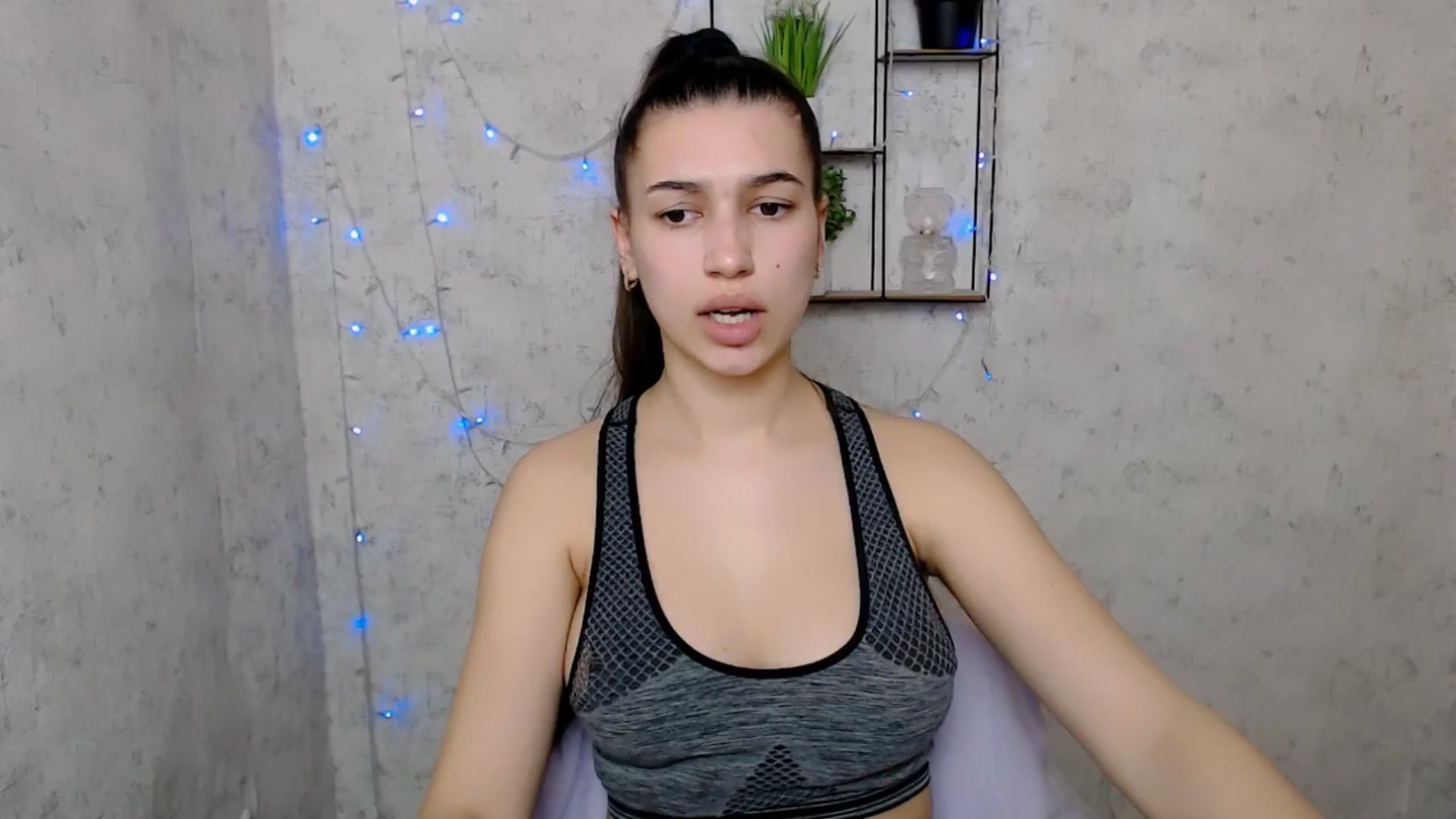 Gallery image thumbnail from PolaKim_'s myfreecams stream on, 03/18/2025, 08:45 image 14 of 20