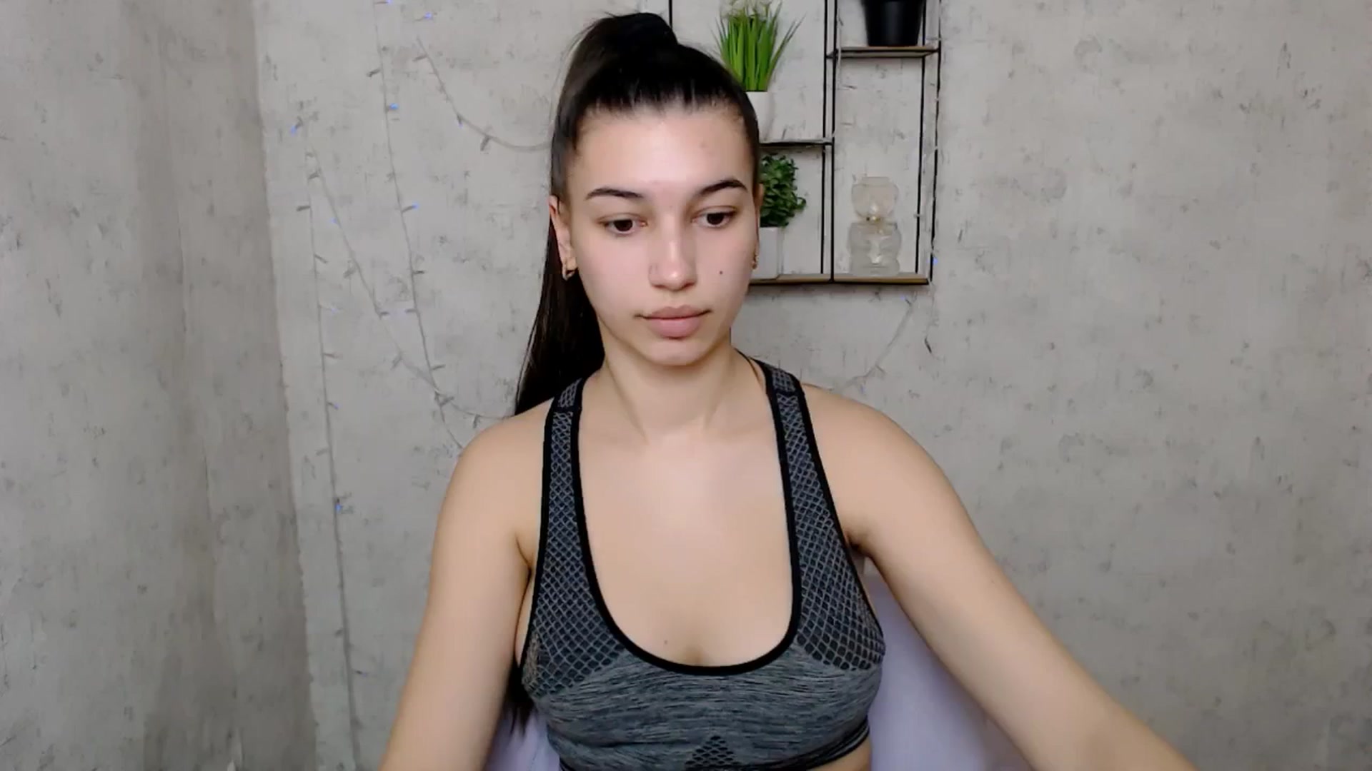 Gallery image thumbnail from PolaKim_'s myfreecams stream on, 03/18/2025, 08:45 image 13 of 20