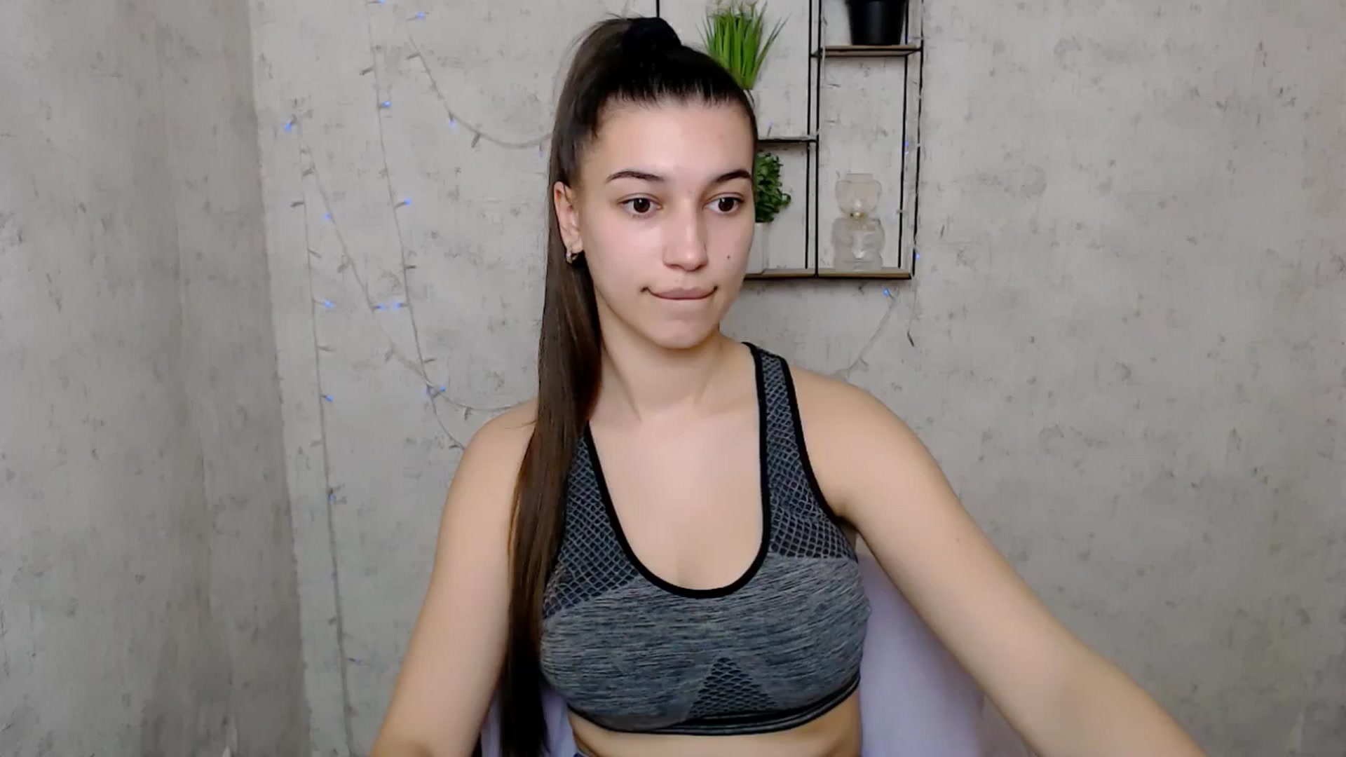 Gallery image thumbnail from PolaKim_'s myfreecams stream on, 03/18/2025, 09:08 image 8 of 20