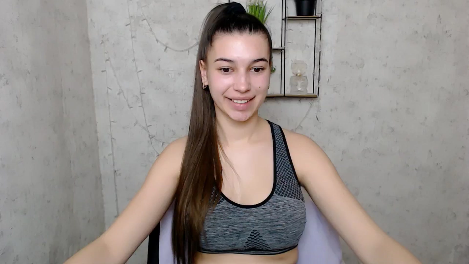 Gallery image thumbnail from PolaKim_'s myfreecams stream on, 03/18/2025, 09:08 image 17 of 20