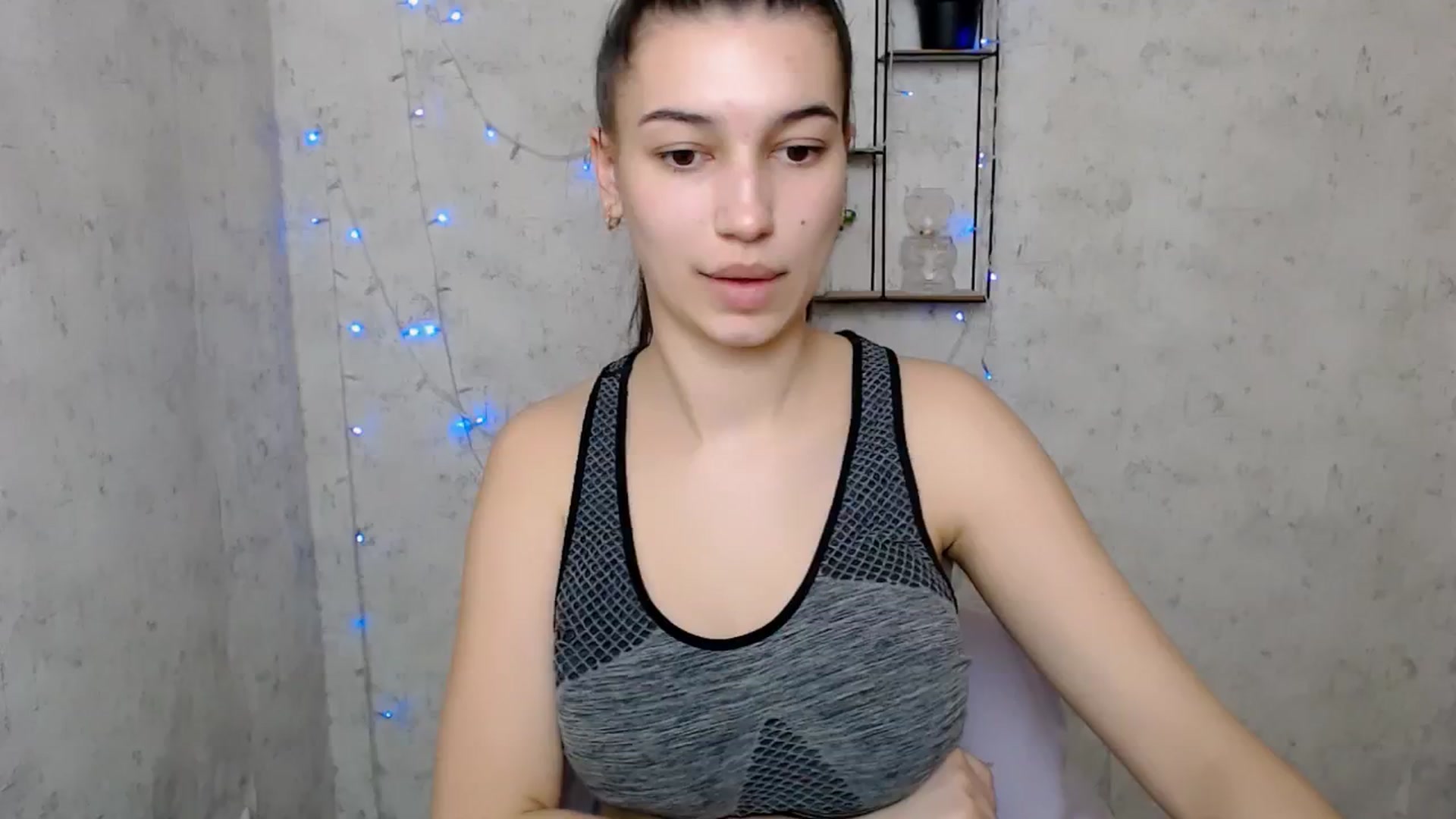 Gallery image thumbnail from PolaKim_'s myfreecams stream on, 03/18/2025, 09:08 image 4 of 20