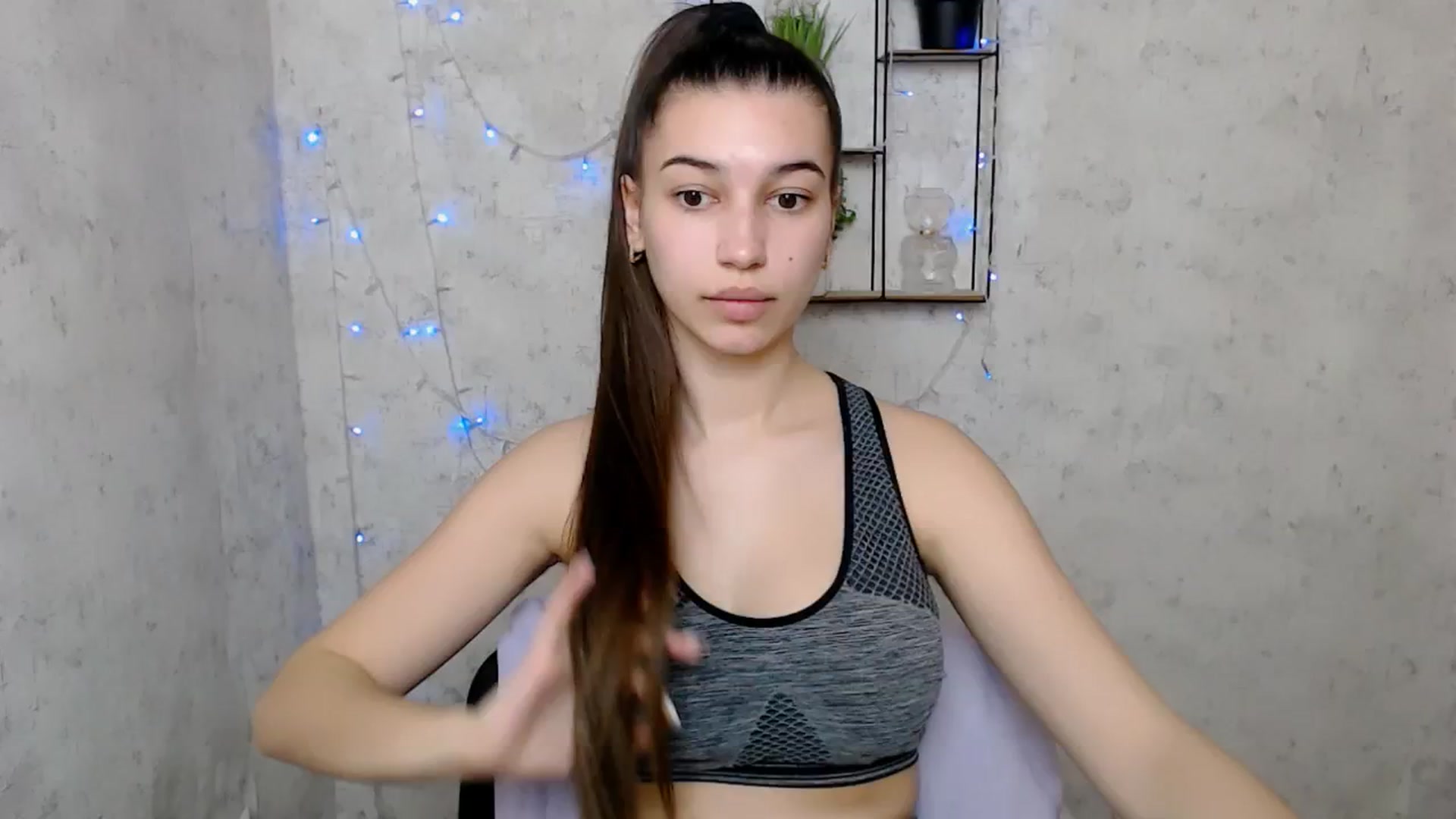 Gallery image thumbnail from PolaKim_'s myfreecams stream on, 03/18/2025, 09:08 image 15 of 20