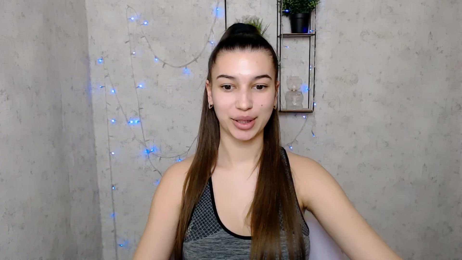 Gallery image thumbnail from PolaKim_'s myfreecams stream on, 03/18/2025, 12:17 image 5 of 20