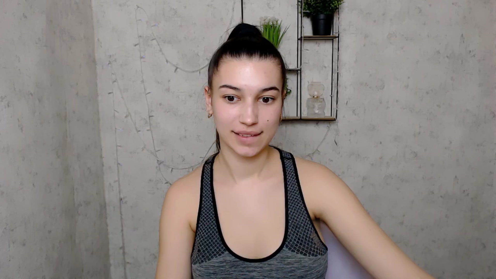 Gallery image thumbnail from PolaKim_'s myfreecams stream on, 03/18/2025, 12:17 image 9 of 20