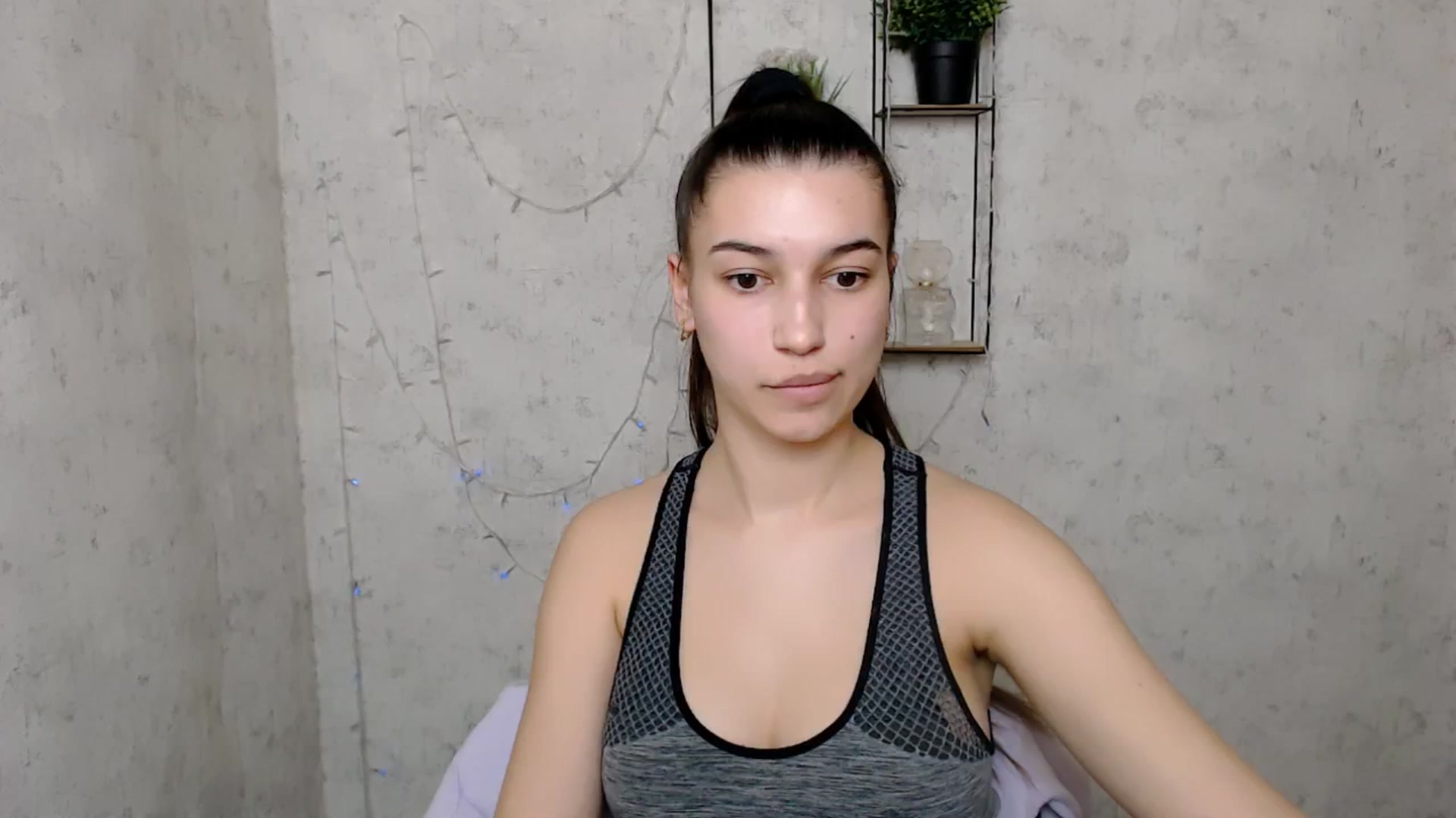 Gallery image thumbnail from PolaKim_'s myfreecams stream on, 03/18/2025, 12:17 image 11 of 20